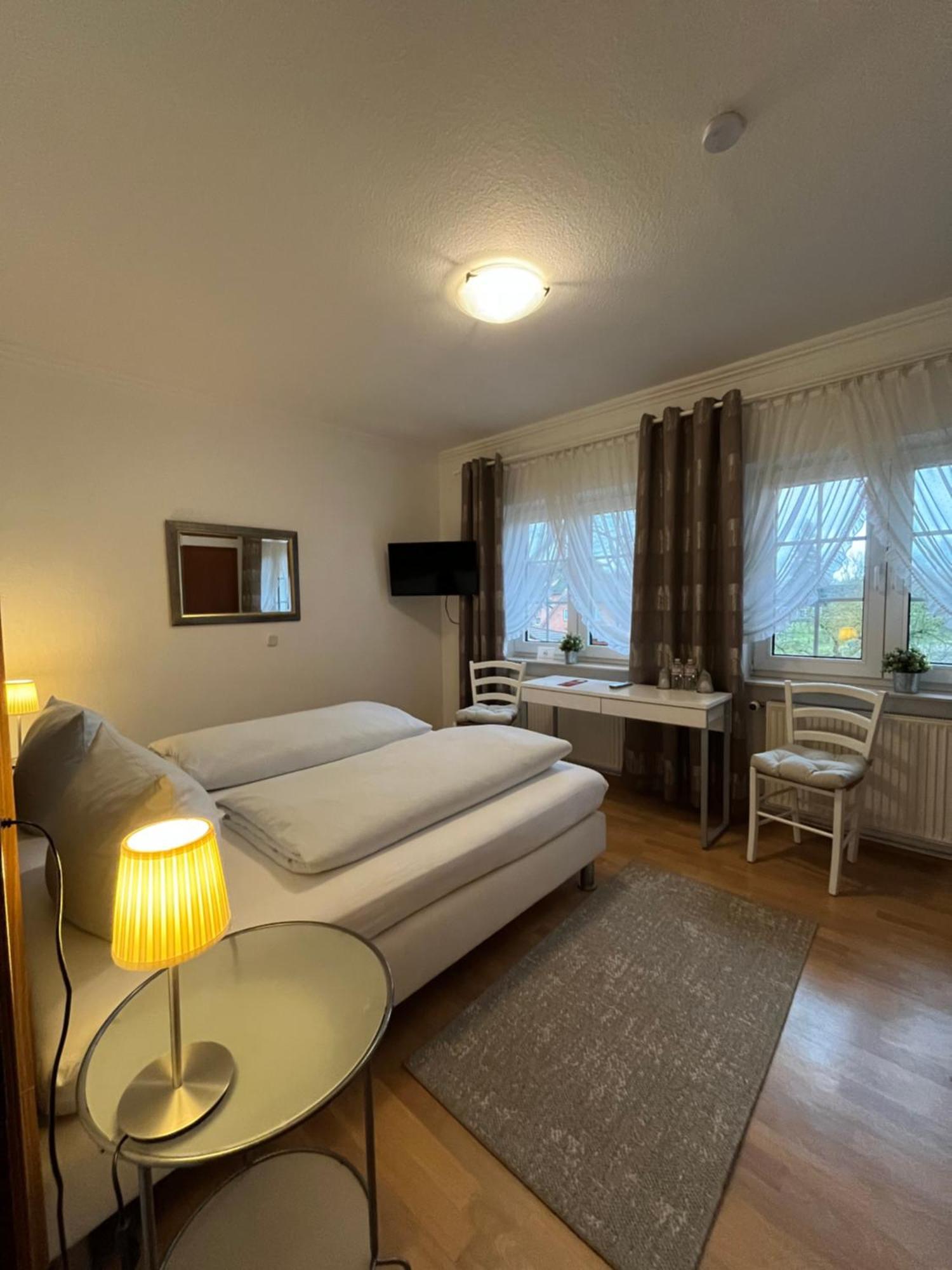 Hotellerie Gasthaus Schubert 가르브센 외부 사진