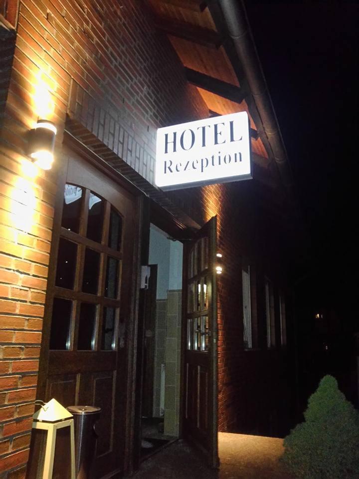 Hotellerie Gasthaus Schubert 가르브센 외부 사진